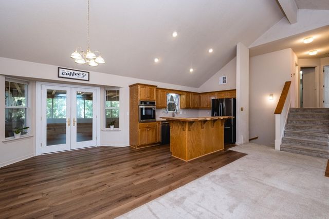 97 Emerald Drive, Maumelle, AR 72113