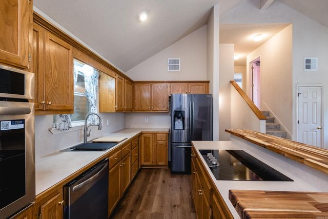 97 Emerald Drive, Maumelle, AR 72113