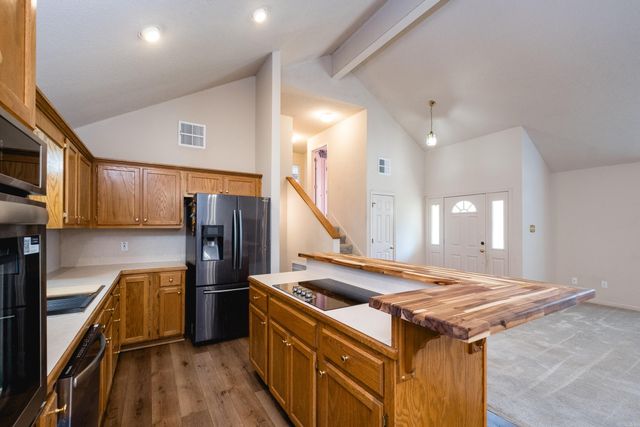 97 Emerald Drive, Maumelle, AR 72113