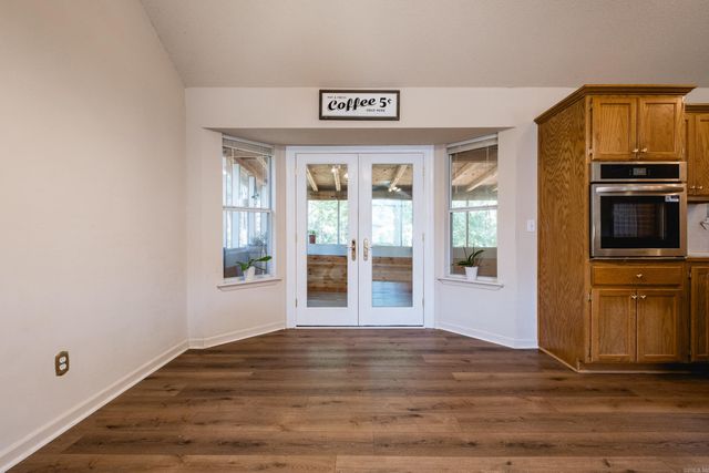 97 Emerald Drive, Maumelle, AR 72113
