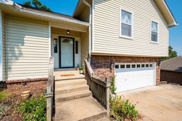97 Emerald Drive, Maumelle, AR 72113