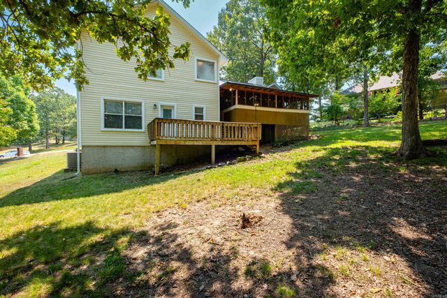 97 Emerald Drive, Maumelle, AR 72113