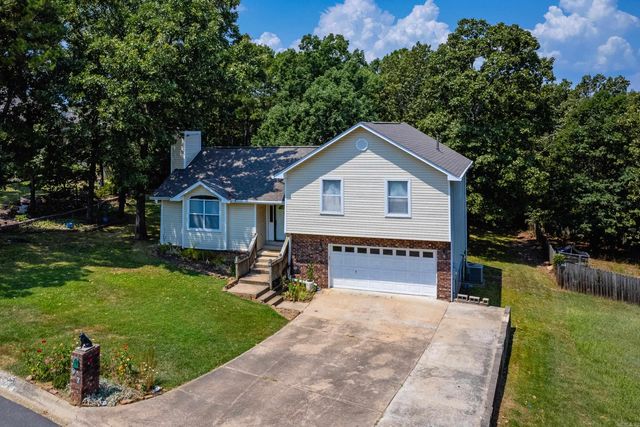 97 Emerald Drive, Maumelle, AR 72113