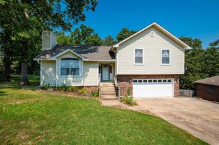 97 Emerald Drive, Maumelle, AR 72113