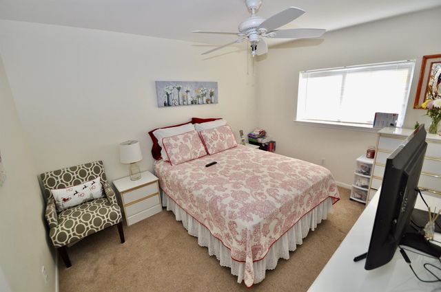 3239 Beran Drive, Houston, TX 77045