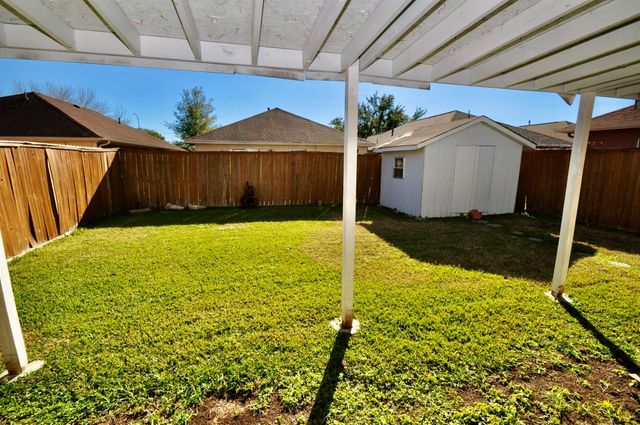 3239 Beran Drive, Houston, TX 77045