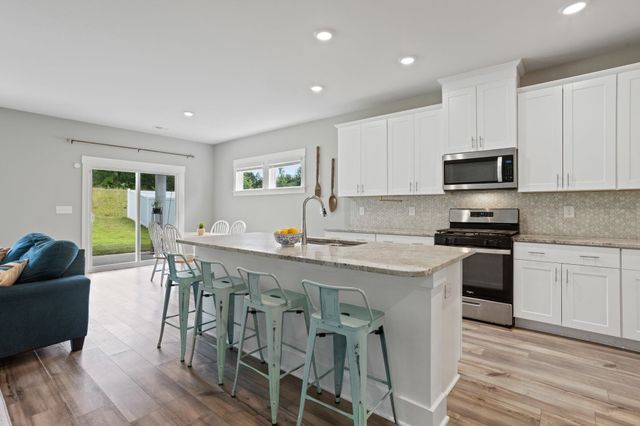 738 Burghley Circle, Greer, SC 29651