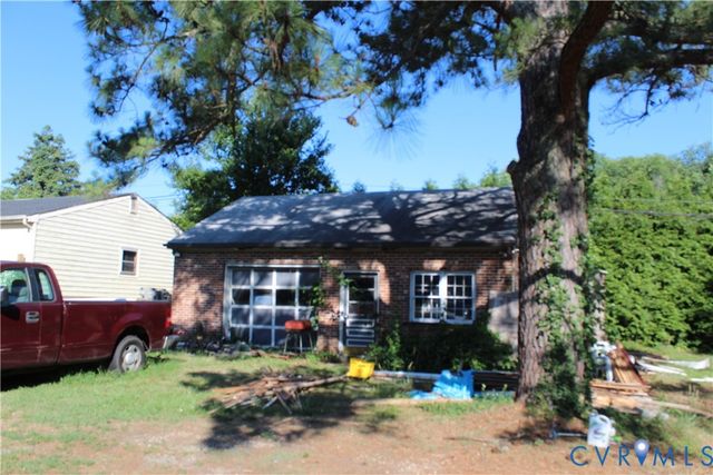 7251 Stonewall Dr, Mechanicsville, VA 23111