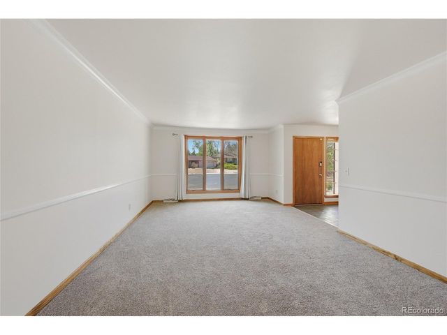 2688 S Macon Ct, Aurora, CO 80014