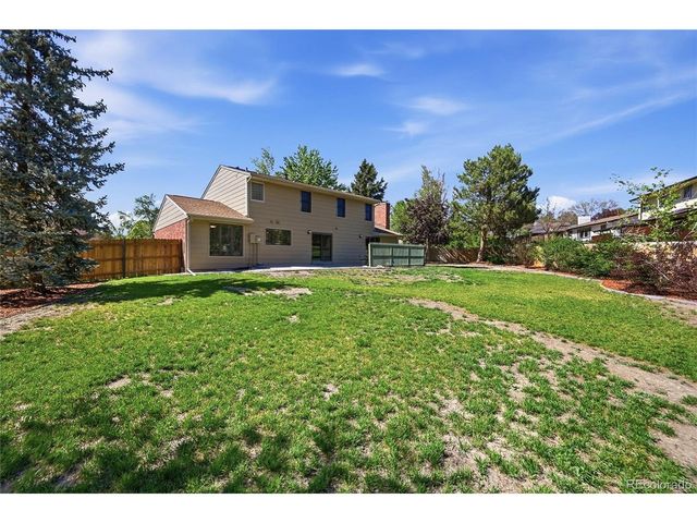 2688 S Macon Ct, Aurora, CO 80014