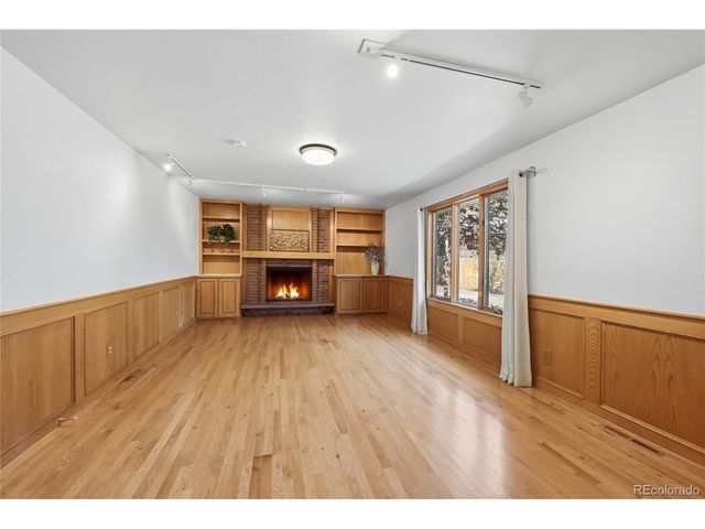 2688 S Macon Ct, Aurora, CO 80014