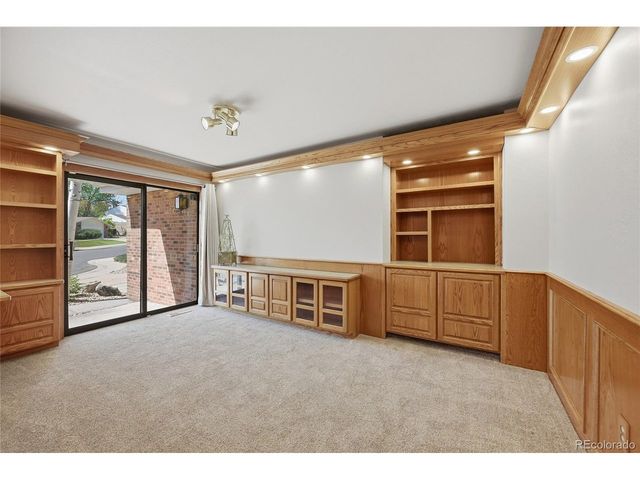 2688 S Macon Ct, Aurora, CO 80014