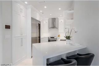 365 5th AVE S 307, Naples, FL 34102