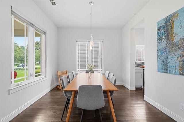 6010 Belmont Avenue, Dallas, TX 75206