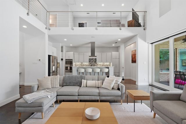 6010 Belmont Avenue, Dallas, TX 75206