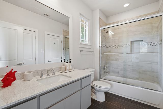 6010 Belmont Avenue, Dallas, TX 75206