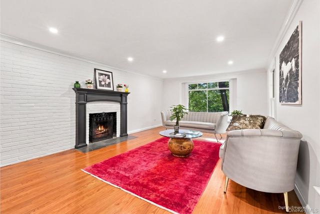 4 Douglas Drive, Katonah, NY 10536