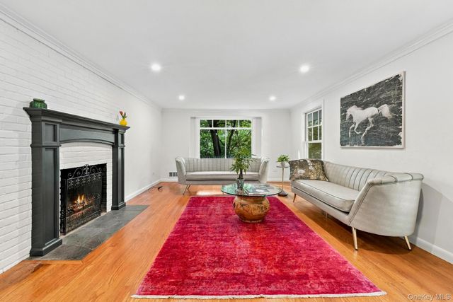 4 Douglas Drive, Katonah, NY 10536