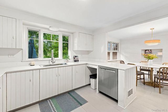 4 Douglas Drive, Katonah, NY 10536