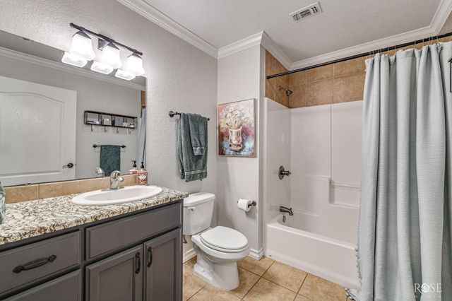 4814 Oak Grove Boulevard, San Angelo, TX 76904