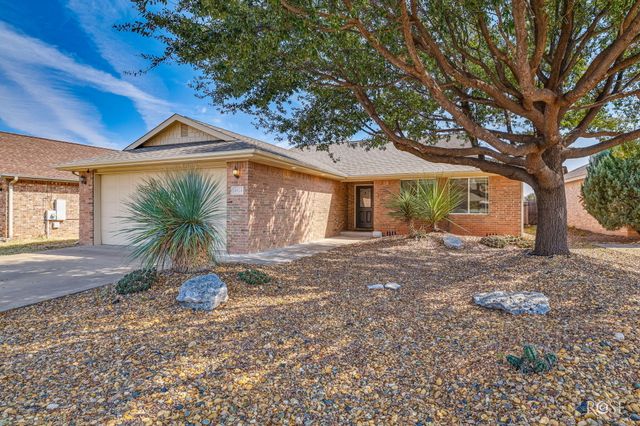 4814 Oak Grove Boulevard, San Angelo, TX 76904