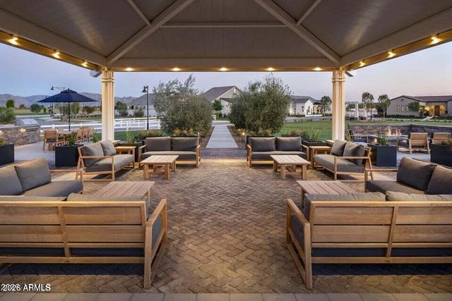 11668 N FREDERICKSBURG Street, Surprise, AZ 85388