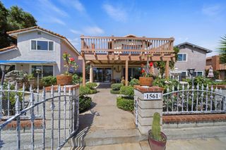 1561 Chalgrove Drive, Corona, CA 92882