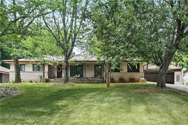 3956 Gloucester Drive, Tucker, GA 30084