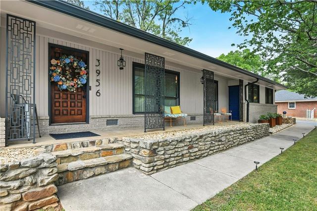 3956 Gloucester Drive, Tucker, GA 30084