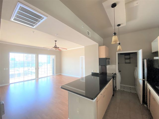 3225 Turtle Creek Boulevard 924, Dallas, TX 75219