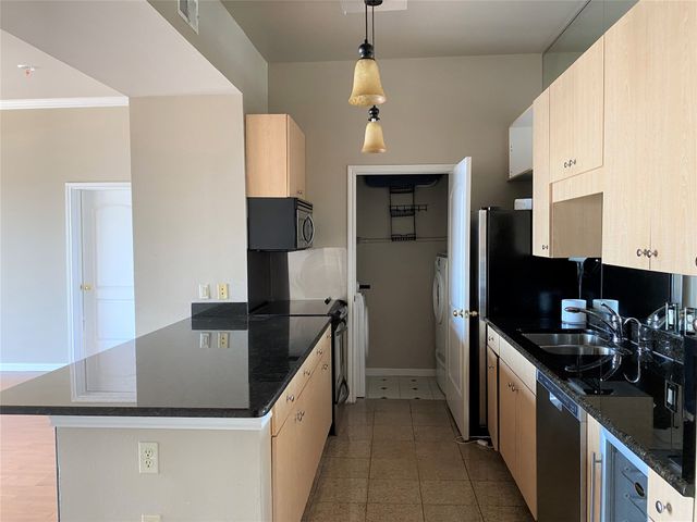 3225 Turtle Creek Boulevard 924, Dallas, TX 75219