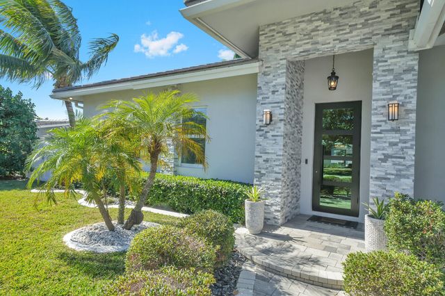 875 SE 13th Avenue, Deerfield Beach, FL 33441