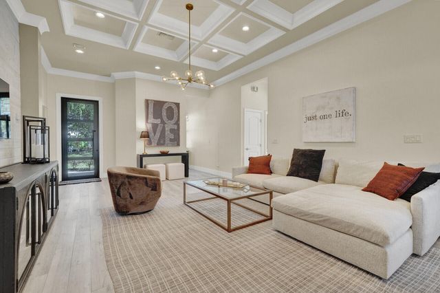 875 SE 13th Avenue, Deerfield Beach, FL 33441