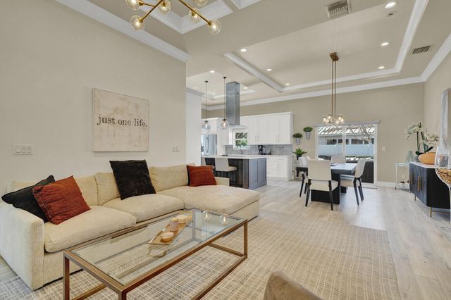 875 SE 13th Avenue, Deerfield Beach, FL 33441