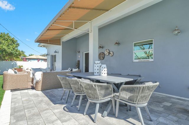 875 SE 13th Avenue, Deerfield Beach, FL 33441