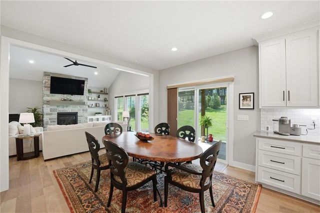 13 Tahoma Ridge, Lake Winnebago, MO 64034