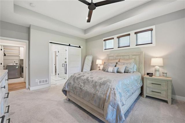 13 Tahoma Ridge, Lake Winnebago, MO 64034