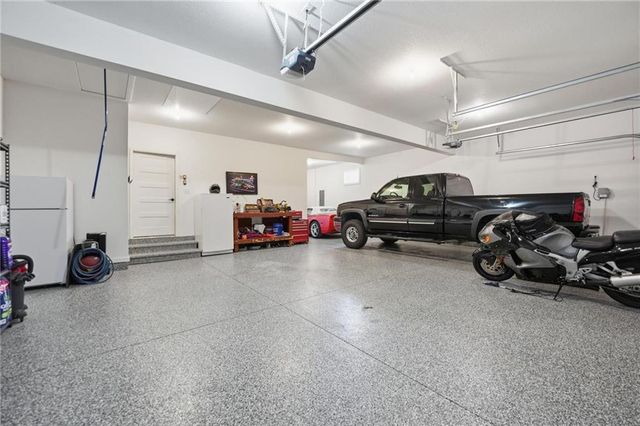 13 Tahoma Ridge, Lake Winnebago, MO 64034