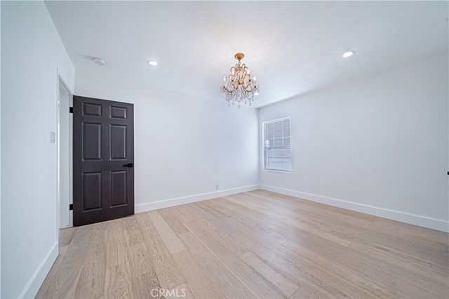 5143 Newcastle, Encino, CA 91316