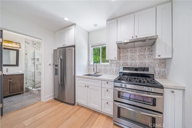 5143 Newcastle, Encino, CA 91316