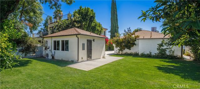 5143 Newcastle, Encino, CA 91316