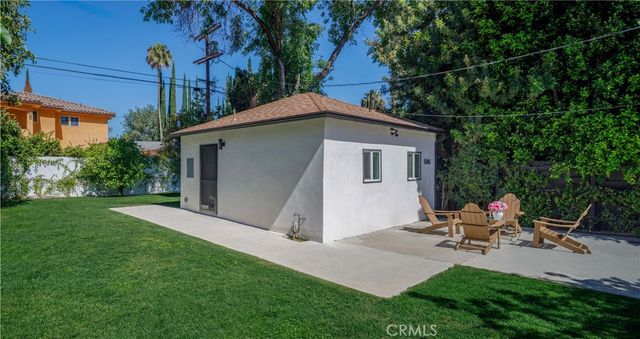 5143 Newcastle, Encino, CA 91316