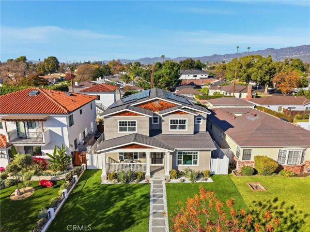 2311 W Clark Avenue, Burbank, CA 91506