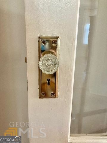 323 E COLLEGE Street, Griffin, GA 30224