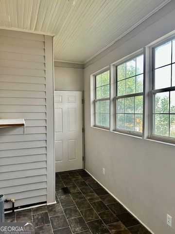 323 E COLLEGE Street, Griffin, GA 30224