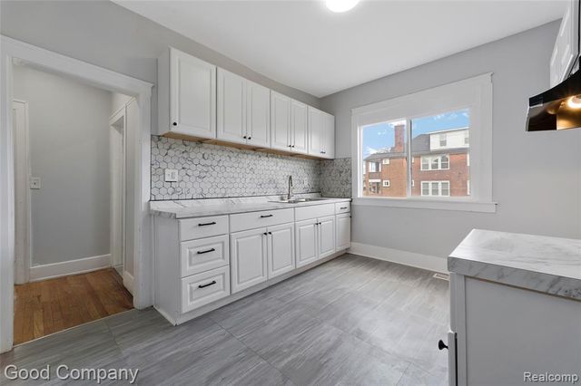 4003 Pingree Street, Detroit, MI 48204