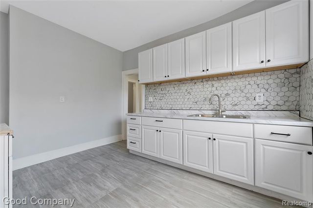 4003 Pingree Street, Detroit, MI 48204