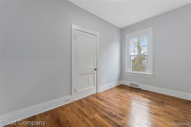 4003 Pingree Street, Detroit, MI 48204