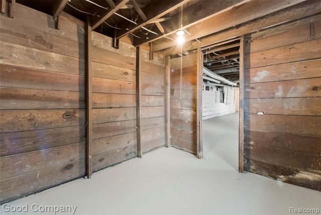 4003 Pingree Street, Detroit, MI 48204