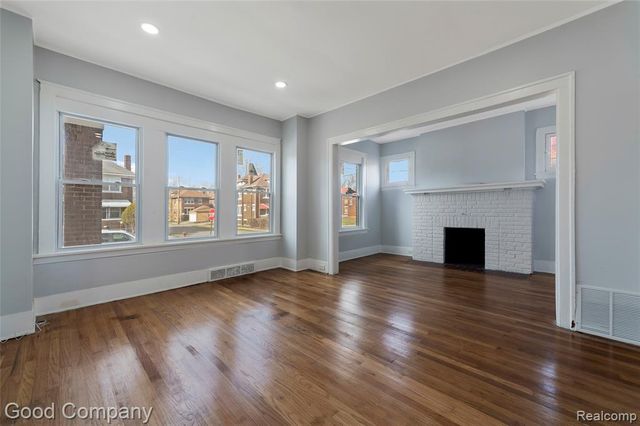 4003 Pingree Street, Detroit, MI 48204